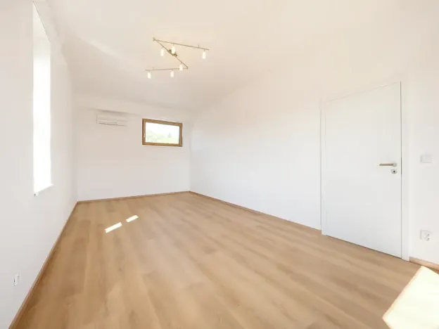 Pronájem bytu 4+kk, Praha - Smíchov, Tomkova, 155 m2