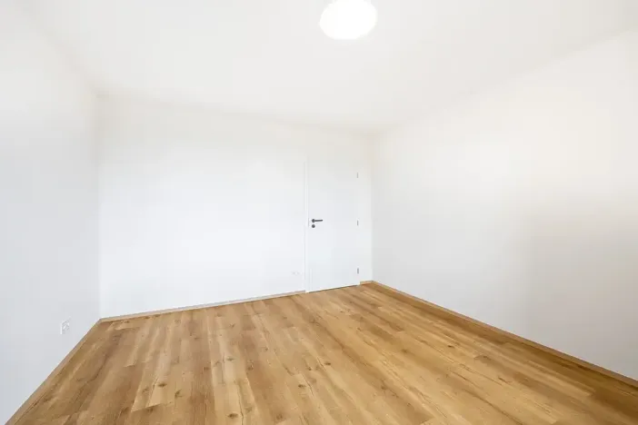 Prodej bytu 4+kk, Praha - Troja, Svídnická, 90 m2