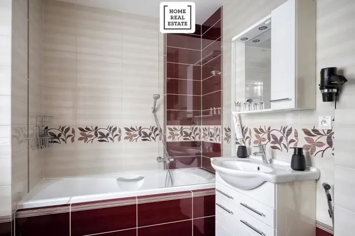 Prodej ubytování, Mariánské Lázně, Křižíkova, 700 m2