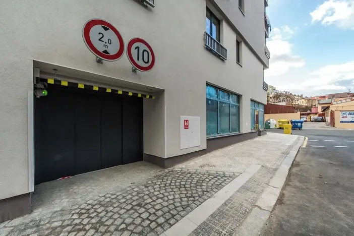 Prodej bytu 2+kk, Praha - Smíchov, Pod Barvířkou, 48 m2
