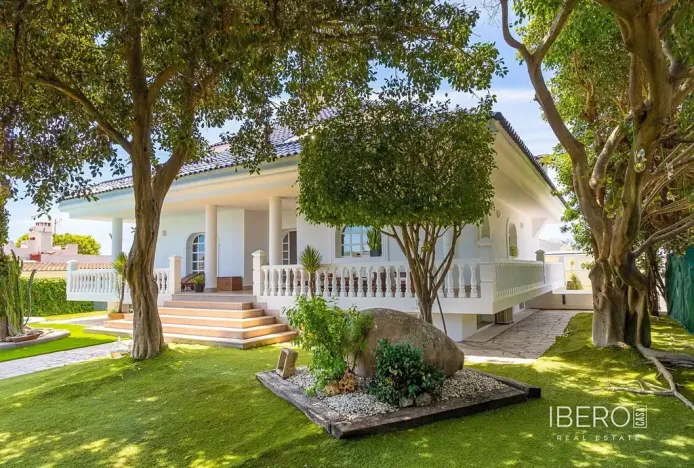 Prodej rodinného domu, Torrevieja, Španělsko, 420 m2