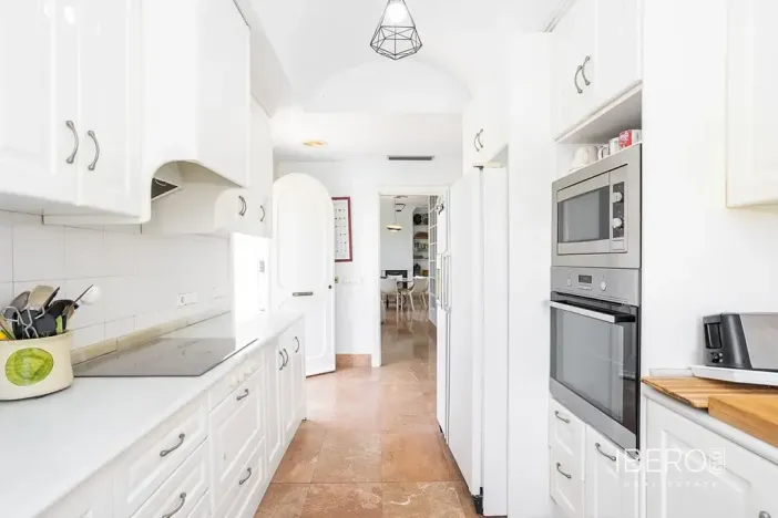 Prodej rodinného domu, Torrevieja, Španělsko, 420 m2