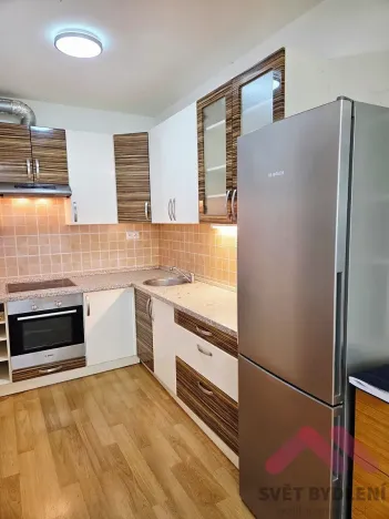 Pronájem bytu 1+kk, Praha - Uhříněves, Václava Trojana, 37 m2