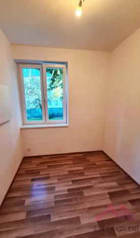 Pronájem bytu 2+kk, Praha - Kyje, Stružky, 45 m2