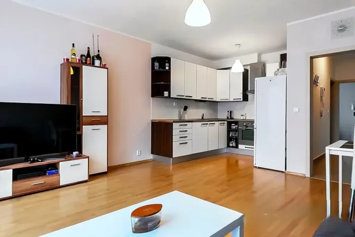 Prodej bytu 2+kk, Praha - Horní Počernice, K Berance, 63 m2