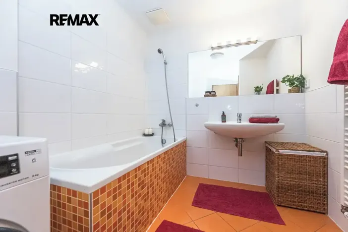 Pronájem bytu 2+kk, Praha - Žižkov, Kališnická, 55 m2