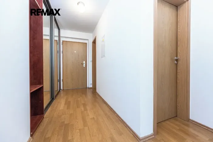Pronájem bytu 2+kk, Praha - Žižkov, Kališnická, 55 m2