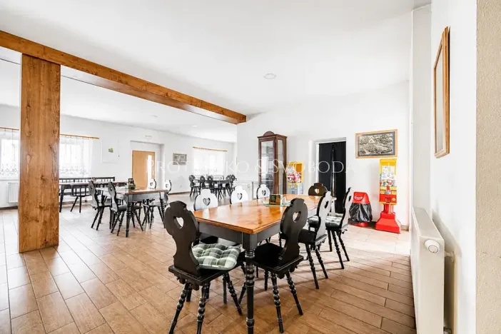 Prodej ubytování, Dobšice, Lahoferova, 218 m2