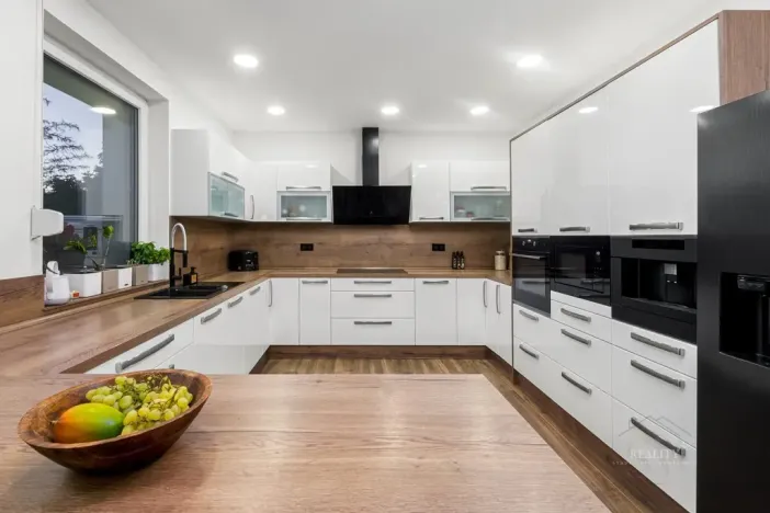 Prodej rodinného domu, Mělnické Vtelno - Radouň, Mělnická, 221 m2
