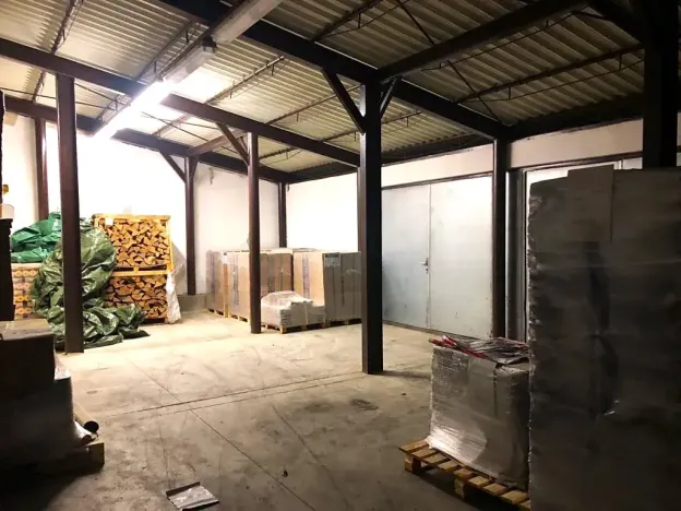 Prodej výrobních prostor, Fryšták, 650 m2