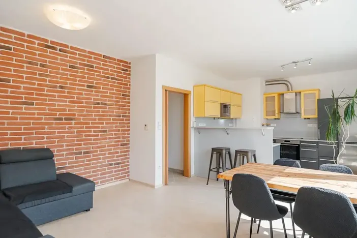 Prodej bytu 3+kk, Litomyšl, U Školek, 77 m2