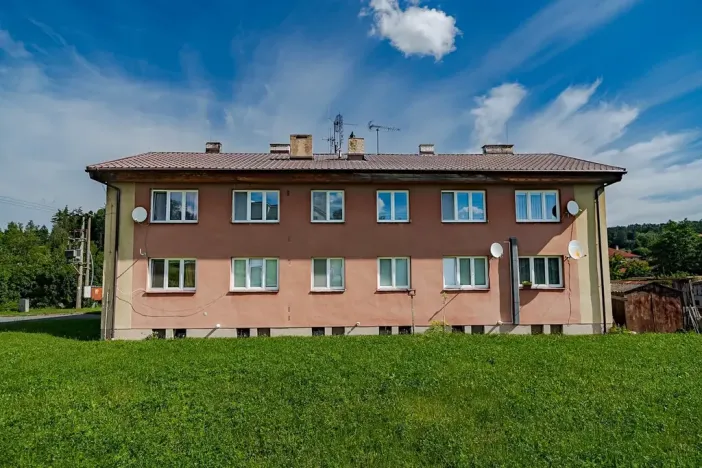Prodej bytu 2+1, Nové Hrady, 75 m2