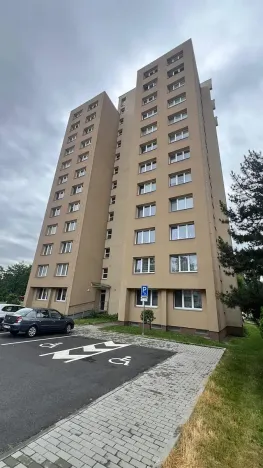 Pronájem bytu 1+kk, Karviná, 30 m2