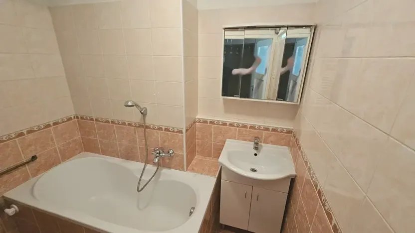 Pronájem bytu 2+1, Kolín, Míru, 50 m2
