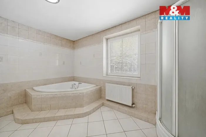 Prodej rodinného domu, Cerekvice nad Loučnou, 302 m2