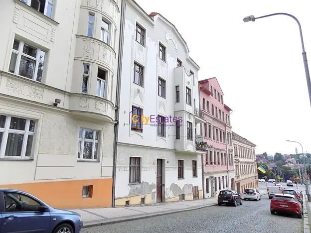 Pronájem bytu 2+kk, Praha - Břevnov, Za Strahovem, 50 m2