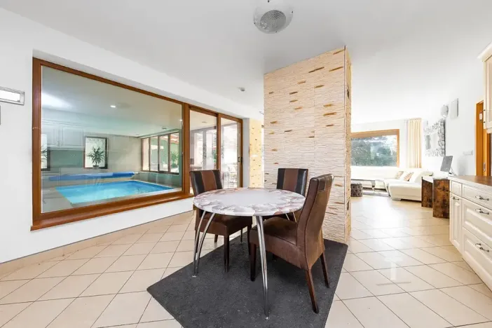 Prodej rodinného domu, Lechovice, 280 m2
