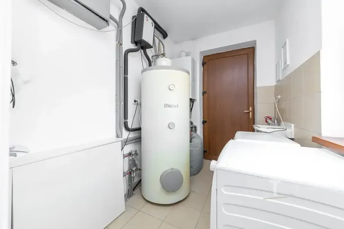 Prodej rodinného domu, Lechovice, 280 m2