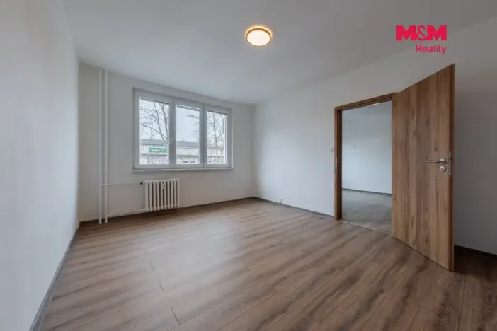 Pronájem bytu 1+1, Chodov, náměstí 9. května, 36 m2