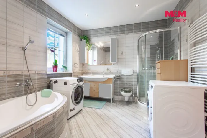 Pronájem bytu 4+kk, Karlovy Vary - Tašovice, Česká, 120 m2