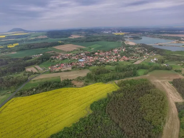 Prodej pozemku, Bechlín - Předonín, 15382 m2