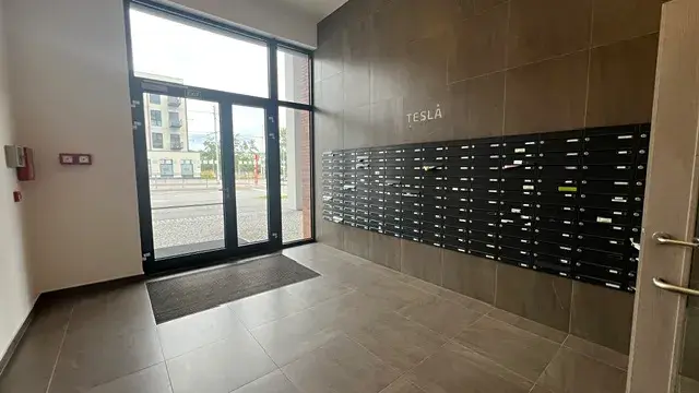 Pronájem bytu 2+kk, Praha - Hloubětín, Poděbradská, 60 m2