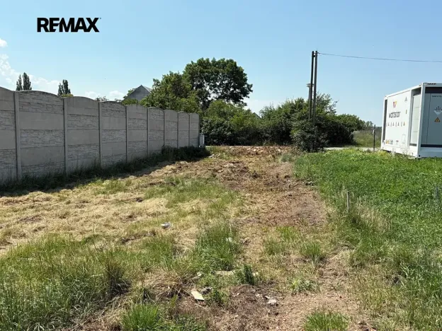 Prodej pozemku pro bydlení, Krakovany, 1477 m2
