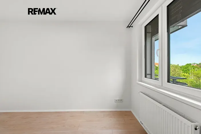Pronájem bytu 2+kk, Praha - Strašnice, Strančická, 48 m2