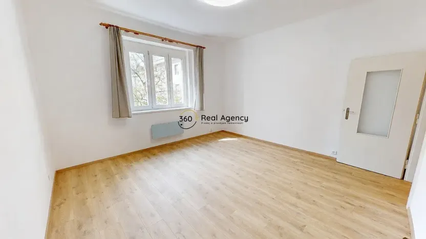 Pronájem bytu 2+kk, Praha - Nusle, V zálomu, 46 m2