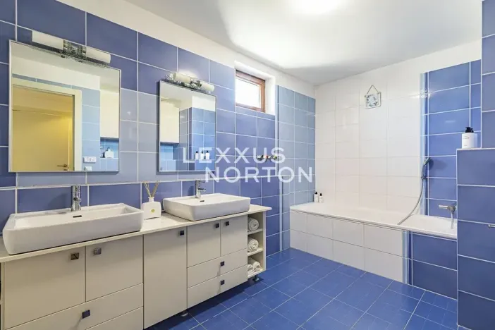 Prodej bytu 4+kk, Praha - Modřany, Na Srážku, 131 m2