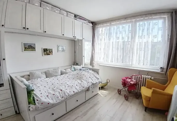 Prodej bytu 3+1, Praha - Modřany, Pertoldova, 65 m2