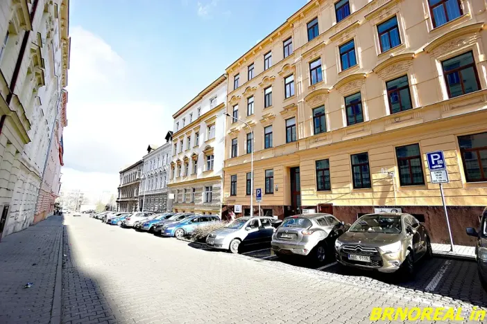 Pronájem restaurace, Brno, Kabátníkova, 65 m2