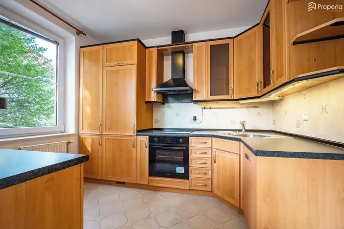 Pronájem bytu 3+kk, Brno, Högrova, 736 m2