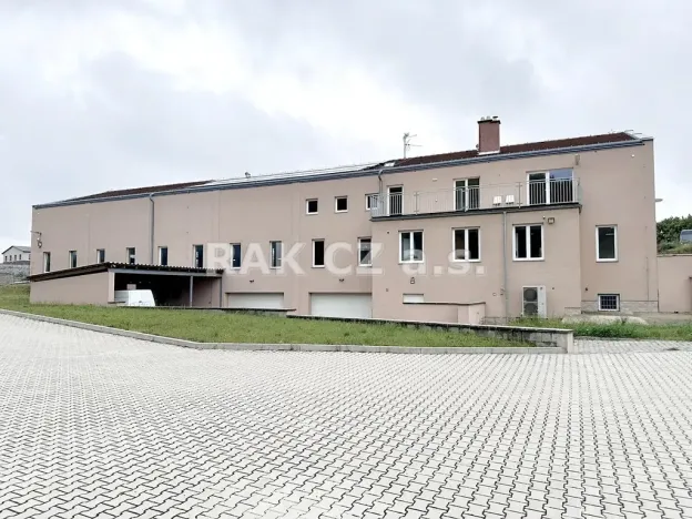 Pronájem výrobních prostor, Dobřejovice, 600 m2