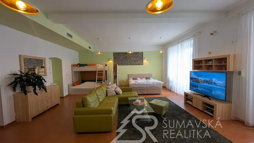 Prodej bytu 1+1, Kašperské Hory, Náměstí, 86 m2
