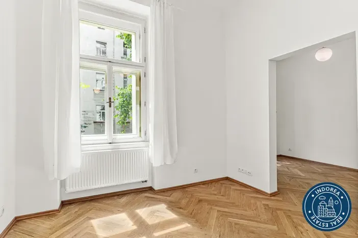 Pronájem bytu 2+kk, Praha - Vinohrady, Máchova, 32 m2