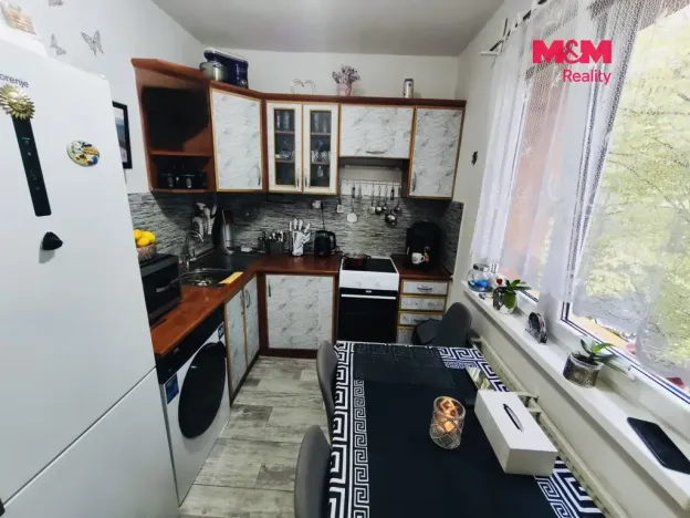 Prodej bytu 3+1, Orlová - Lutyně, Kpt. Jaroše, 55 m2