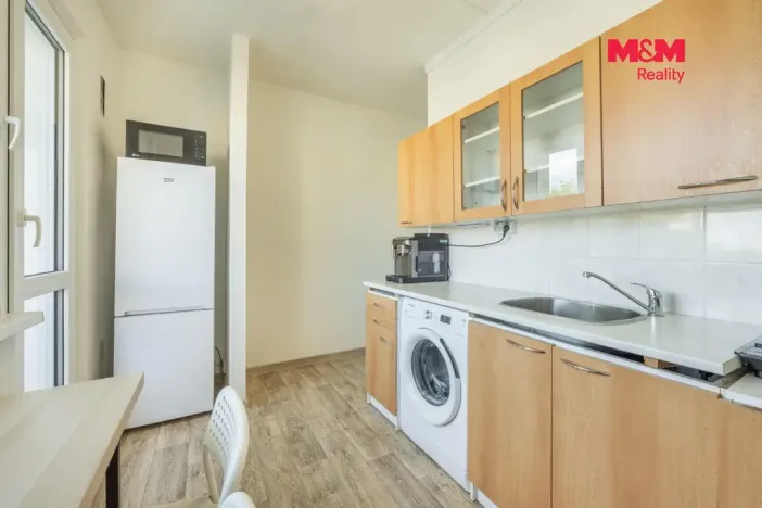 Prodej bytu 2+1, Kladno - Kročehlavy, Obránců míru, 53 m2