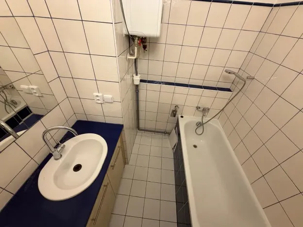 Pronájem bytu 2+kk, Praha - Smíchov, Holečkova, 45 m2