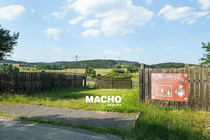 Prodej pozemku pro bydlení, Drevníky, 8640 m2