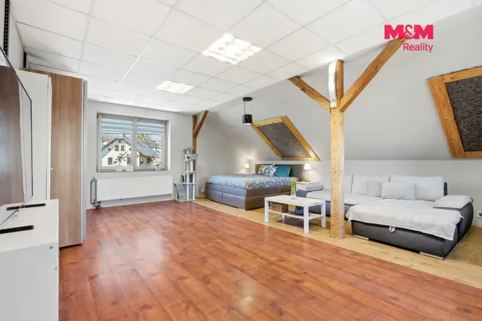 Prodej rodinného domu, Železný Brod - Bzí, 313 m2