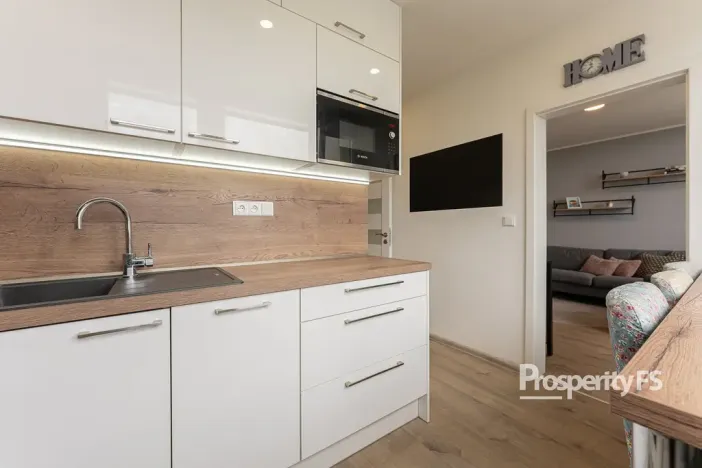 Prodej bytu 1+1, Brno - Lesná, Brožíkova, 37 m2