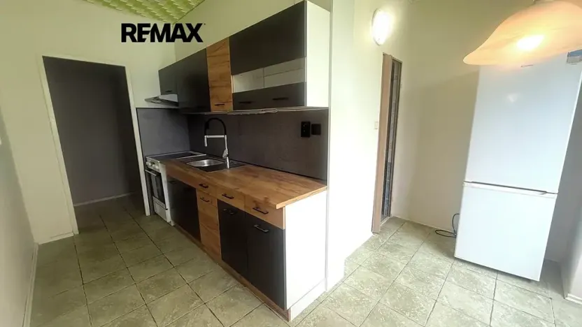 Pronájem bytu 2+1, Mikulov, Kpt. Jaroše, 50 m2