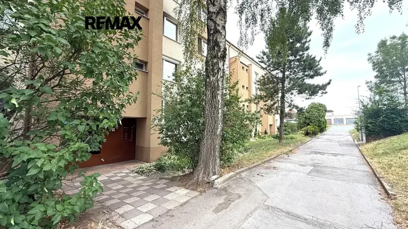Pronájem bytu 2+1, Mikulov, Kpt. Jaroše, 50 m2