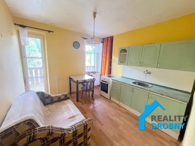 Pronájem atypického bytu, Jílové, Teplická, 95 m2
