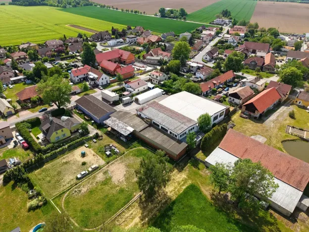Prodej výrobních prostor, Zlatníky-Hodkovice, 3145 m2