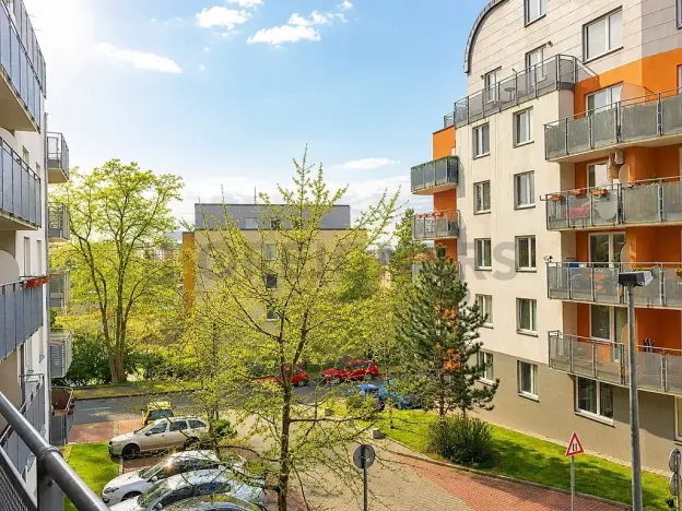 Pronájem bytu 1+kk, Praha - Záběhlice, Ve slatinách, 34 m2