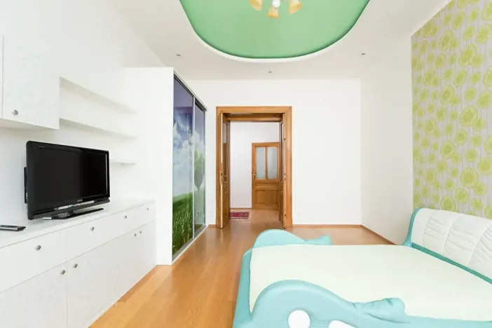 Pronájem bytu 3+kk, Praha - Smíchov, Štefánikova, 91 m2