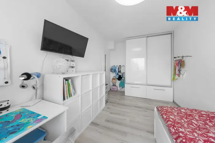 Prodej rodinného domu, Chlumec, Chlumecká, 260 m2