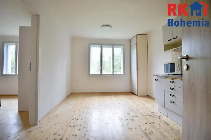 Pronájem rodinného domu, Pyšely, V Pískovně, 52 m2